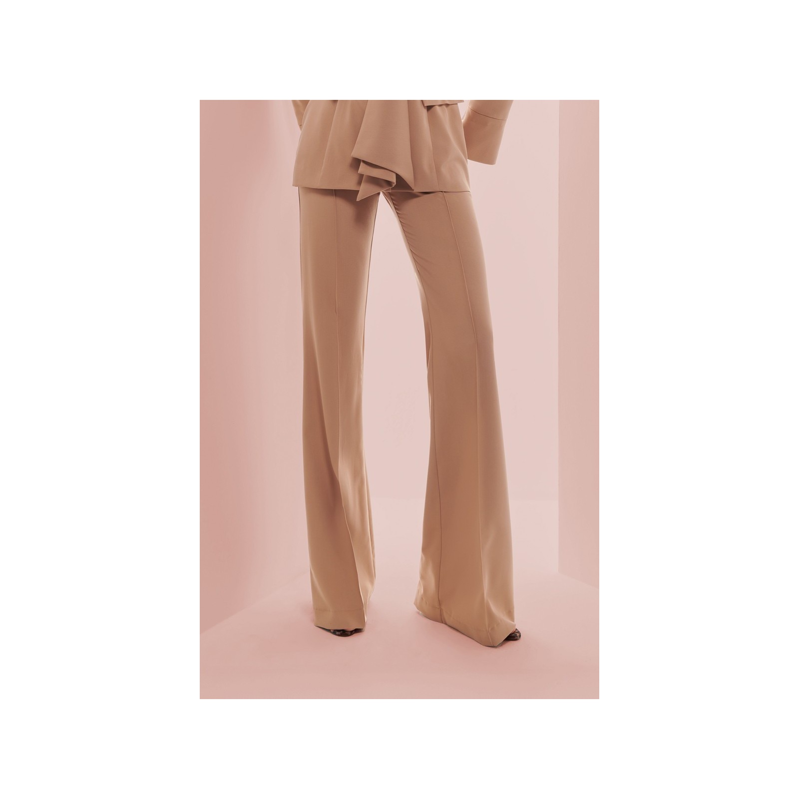 Pantalón Palazzo Crepe camel  para invitada