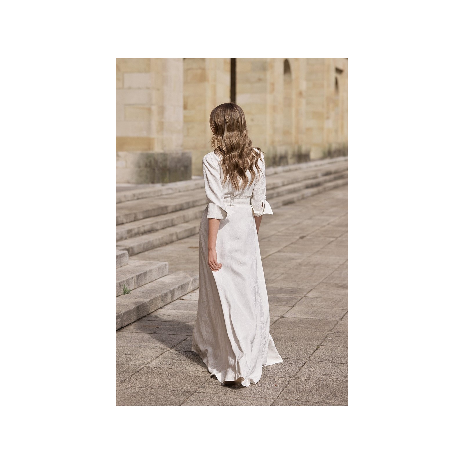 Vestido largo camisero en tejido brocado blanco