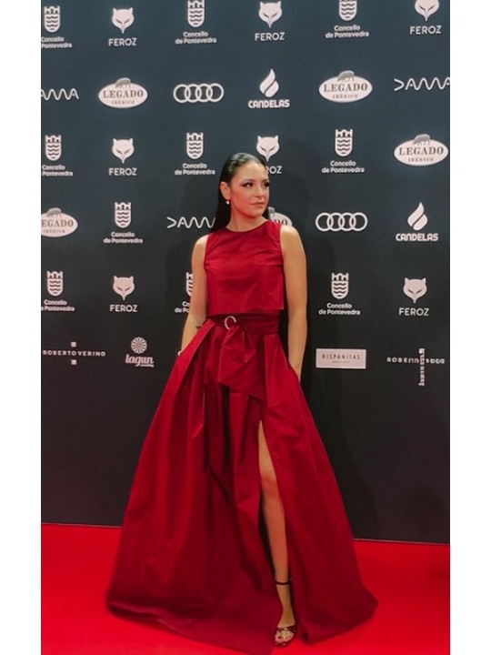 top corto tafeta granate espalda cruzada invitada boda