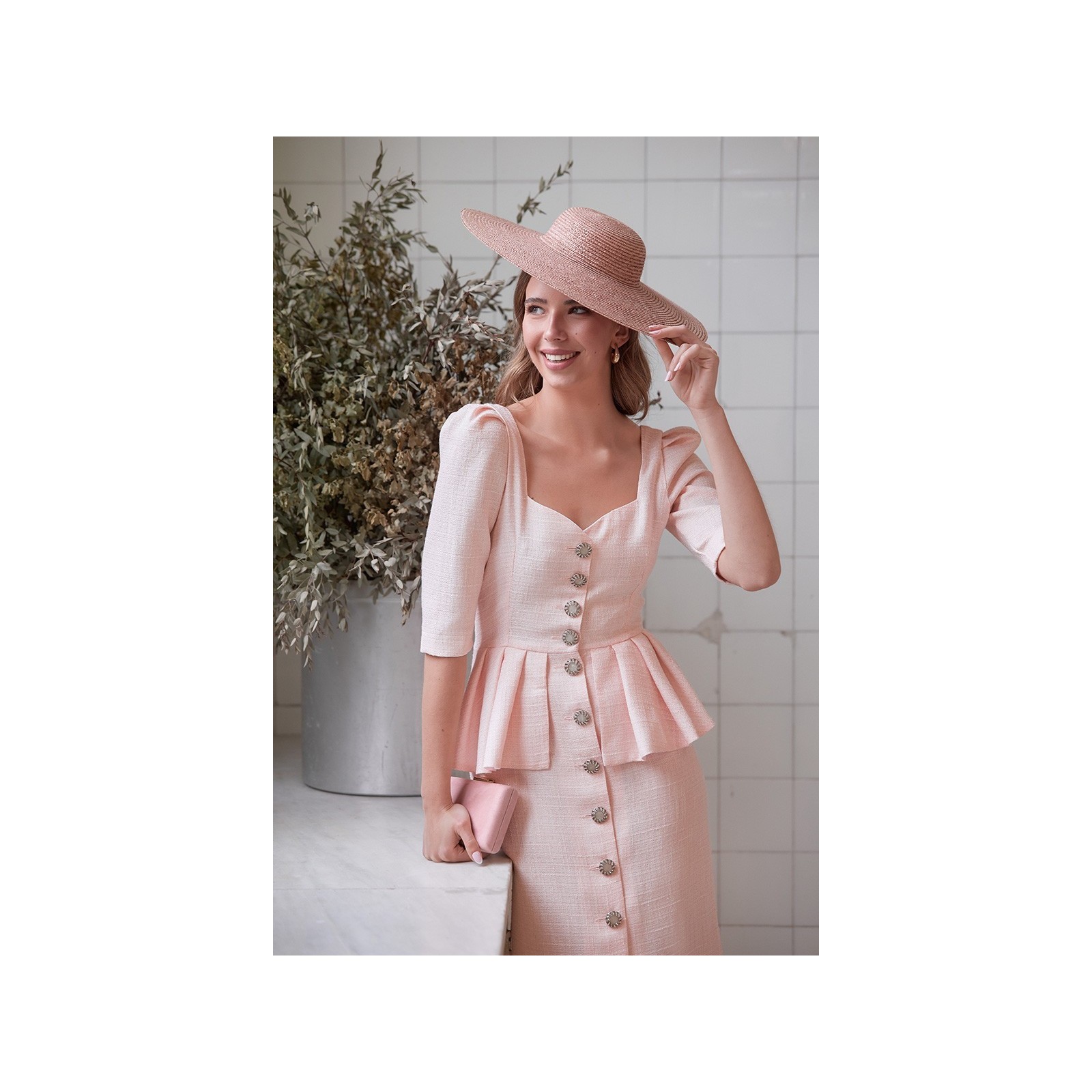 vestido tweeed rosa con peplum manga francesa mama comunion