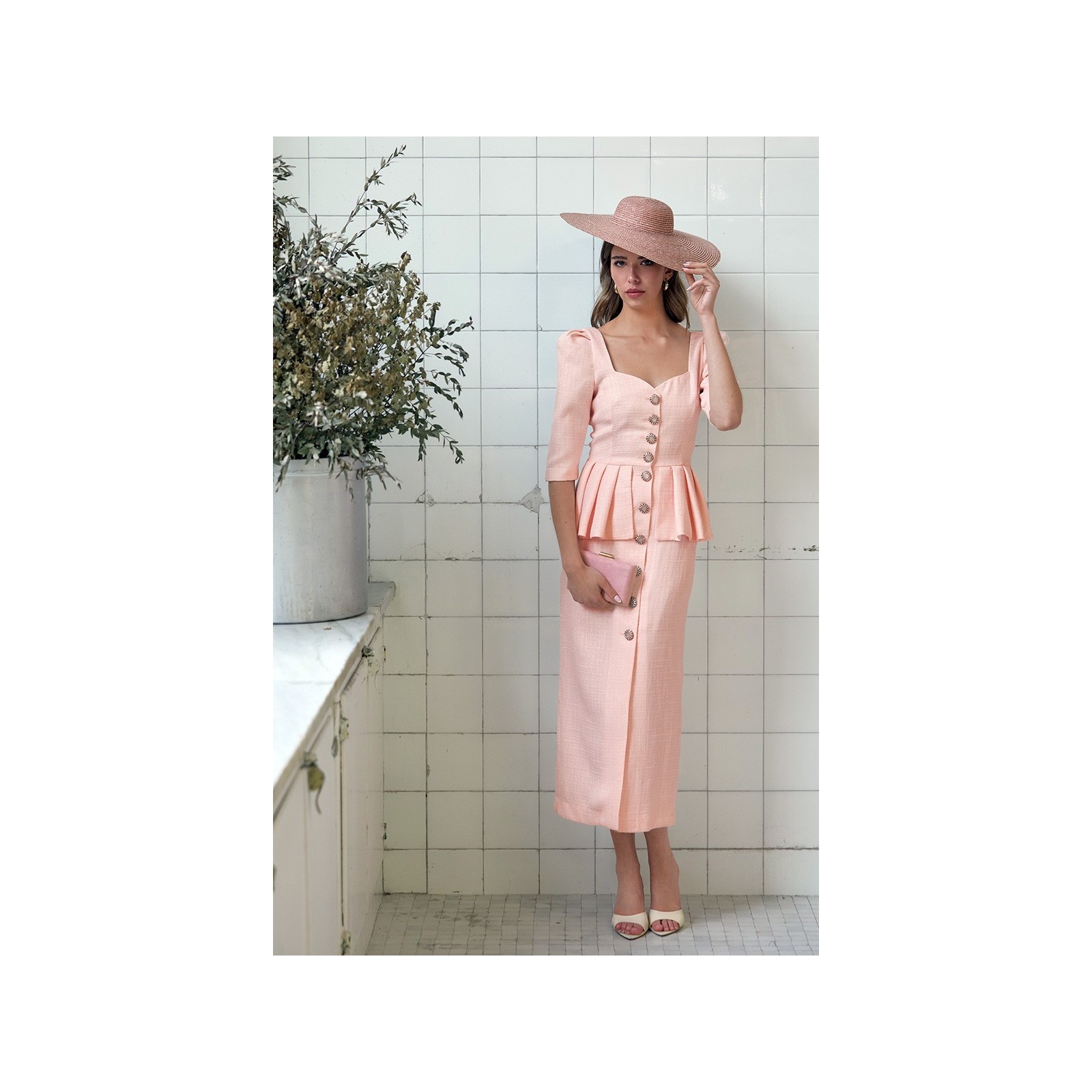 vestido tweeed rosa con peplum manga francesa mama comunion