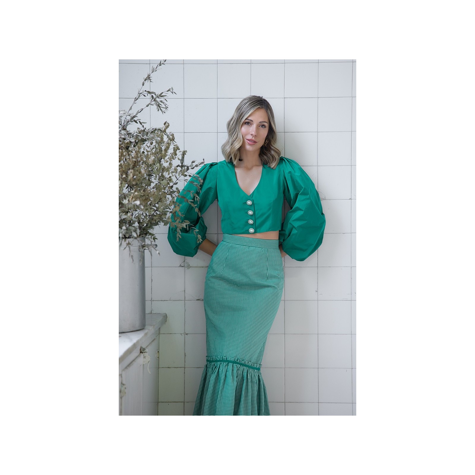 Top joya de fiesta en tafeta verde