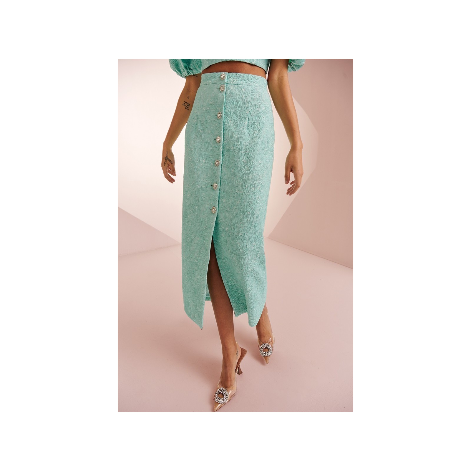 Conjunto de top y falda brocado aguamarina para invitada