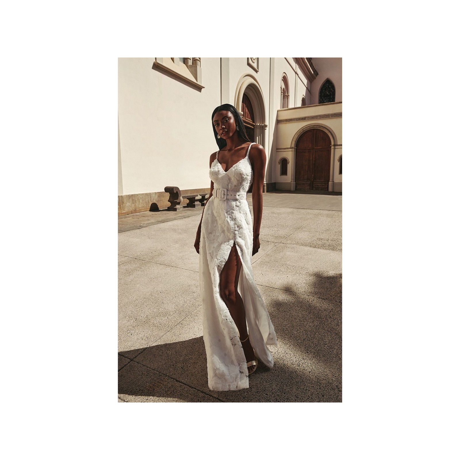 Vestido lencero tul blanco flores relieve Teide