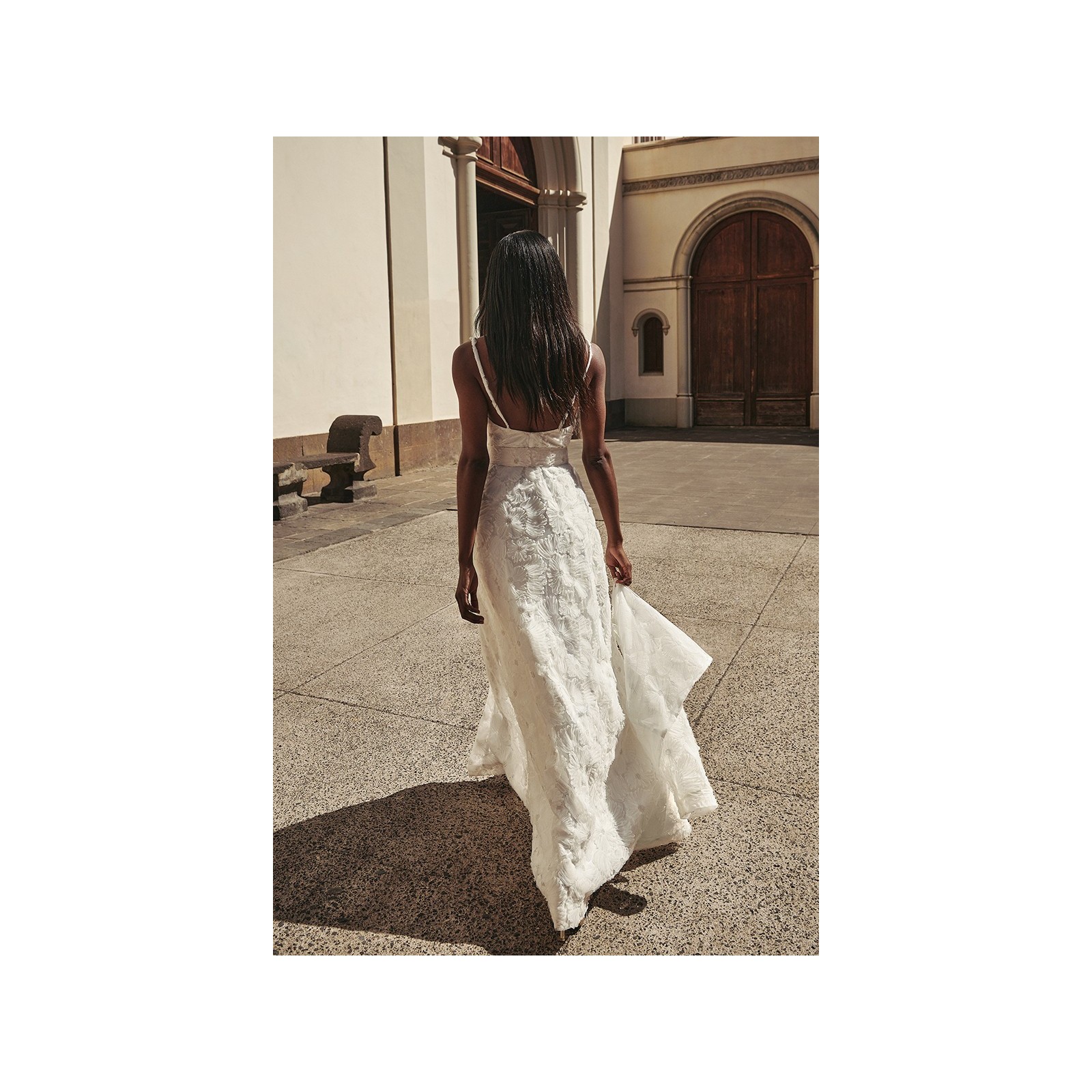 Vestido lencero tul blanco flores relieve Teide