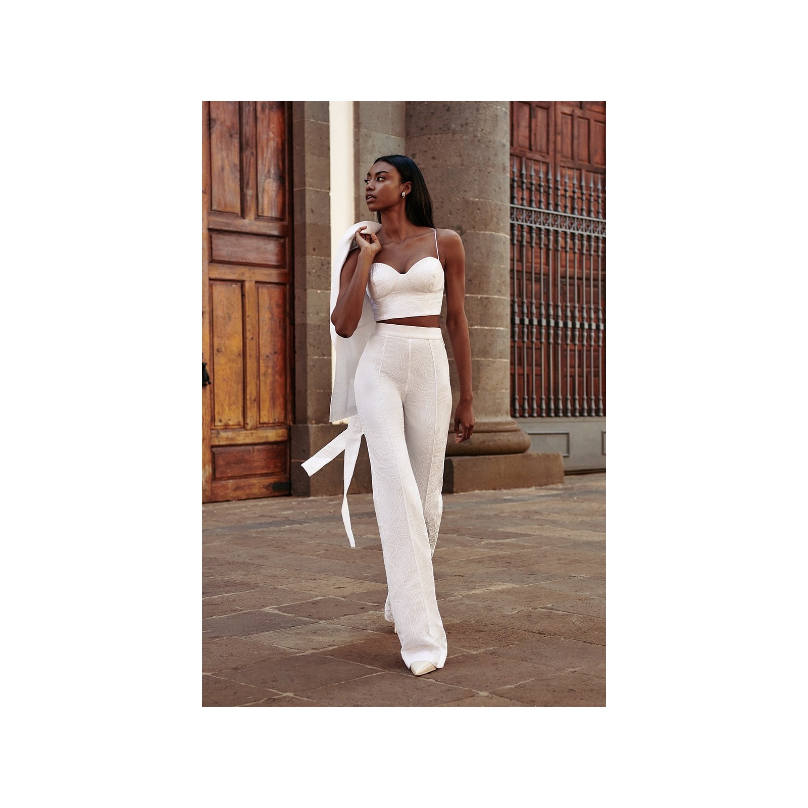 top corto corpiño brocado blanco para novia