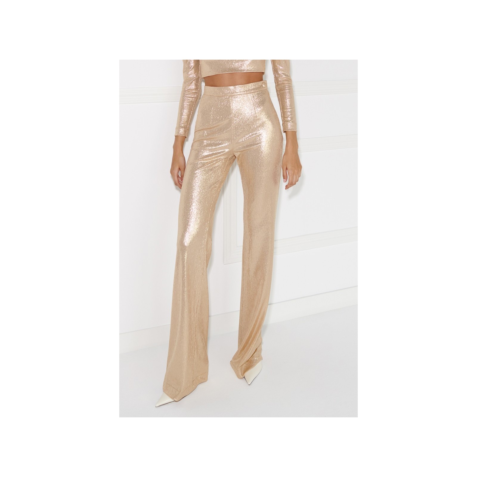 pantalon palazzo metalizado dorado para invitadas fiesta nochevieja