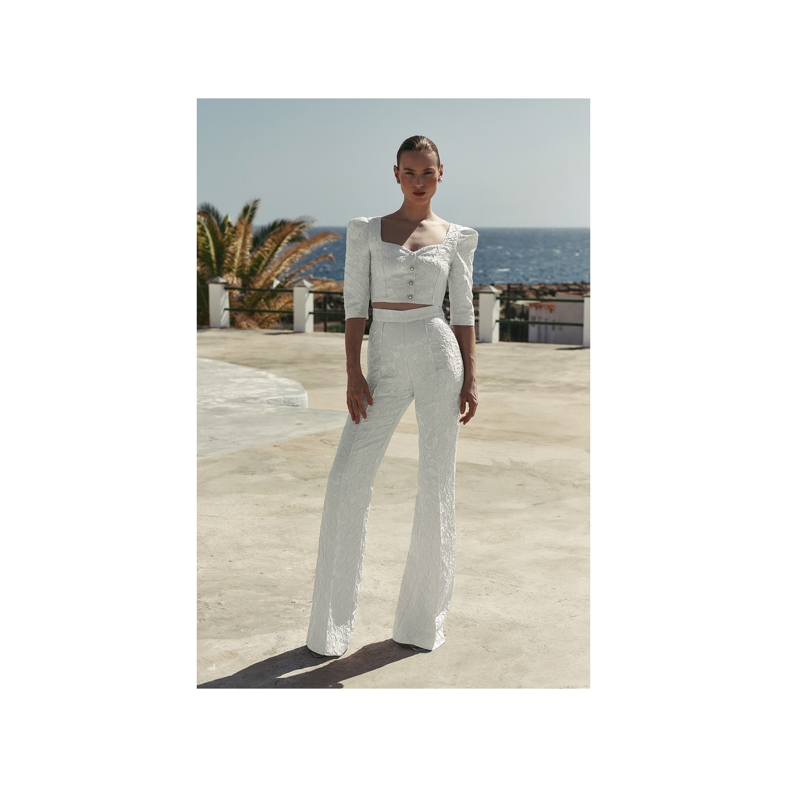 Conjunto de Top joya y palazzo brocado blanco Mía