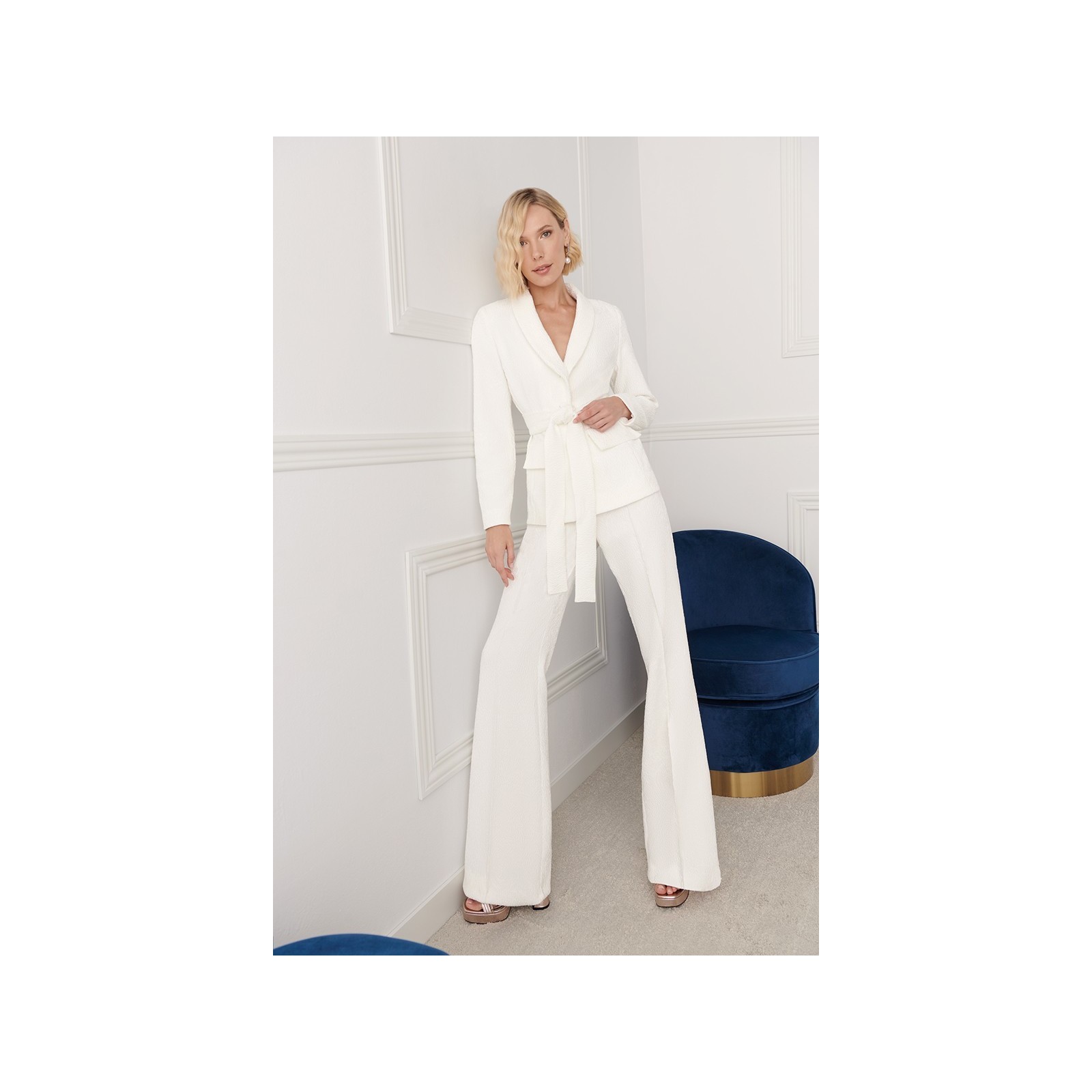 Traje chaqueta y pantalón brocado blanco Robin