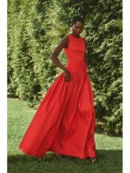 Vestido largo rojo de fiesta para boda con canesú drapeado