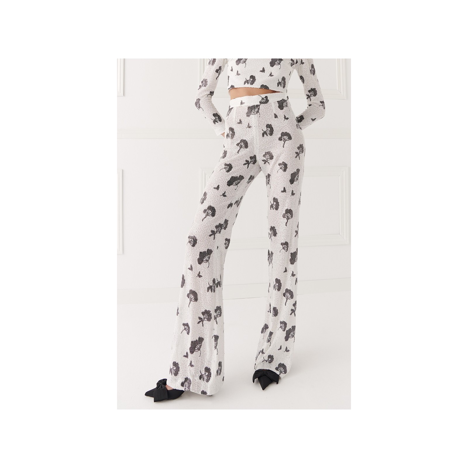 Pantalón palazzo lentejuelas blancas y negras
