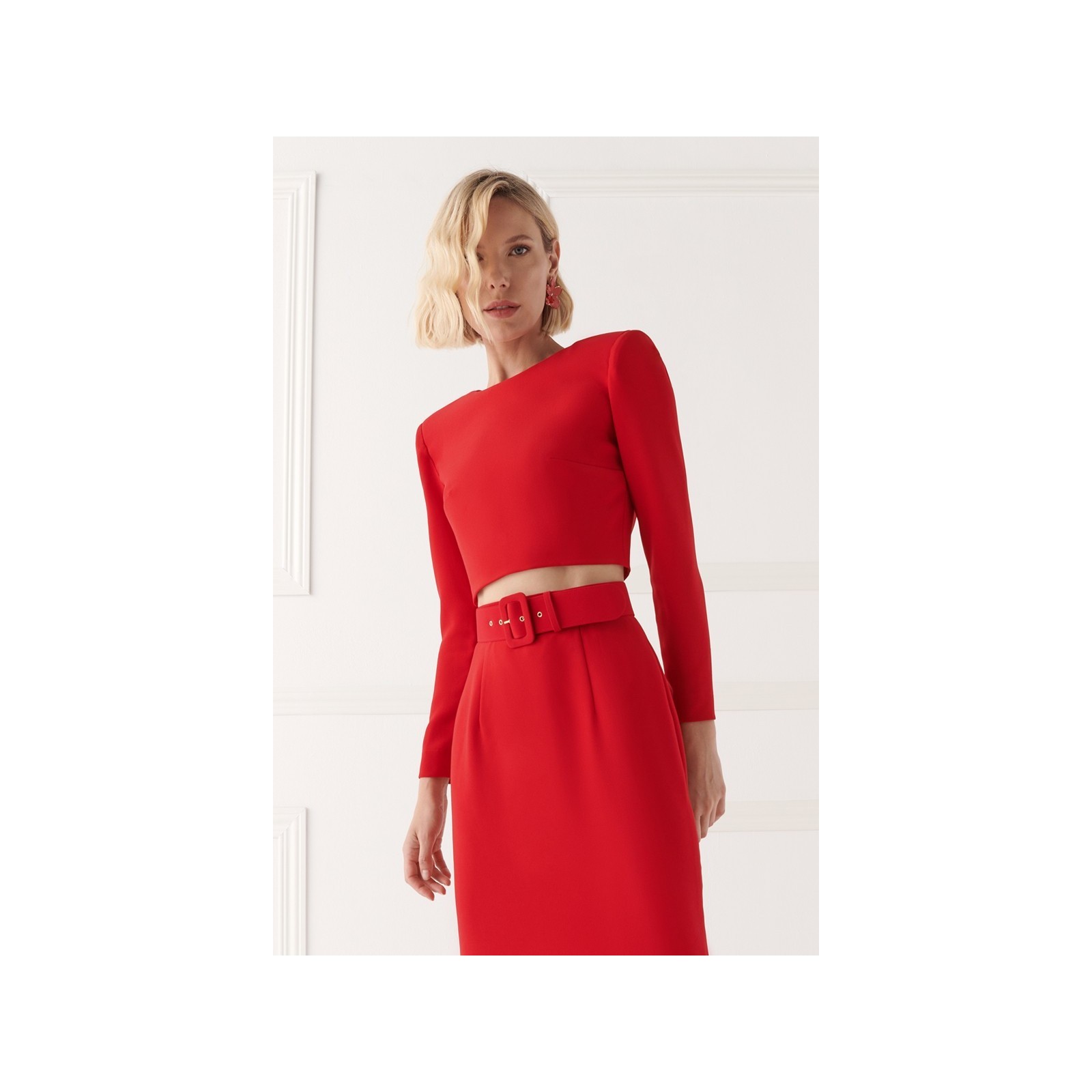 Top corto crepe rojo para invitada boda