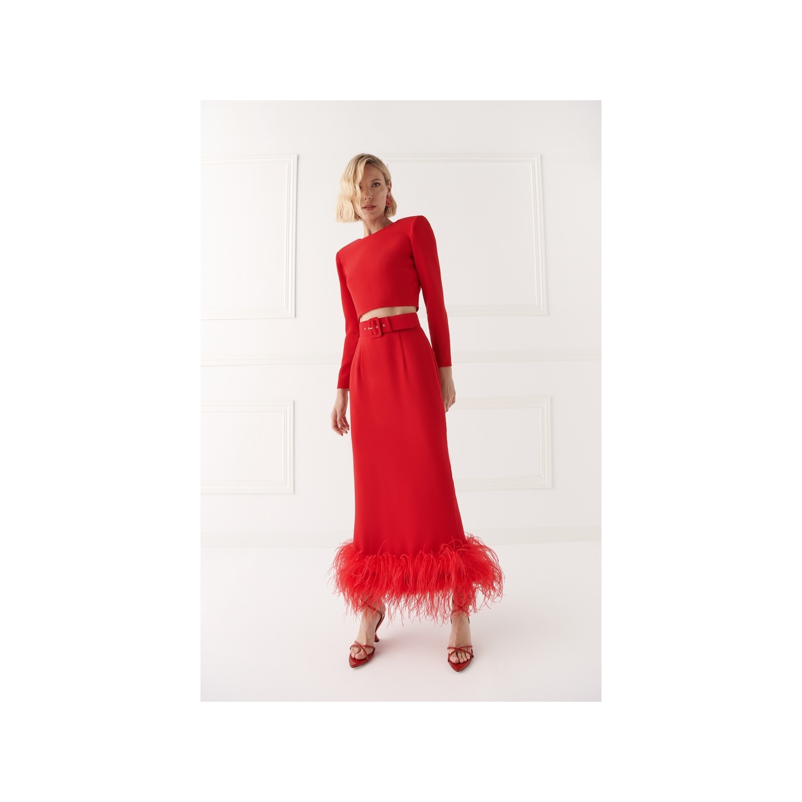Top corto crepe rojo para invitada boda