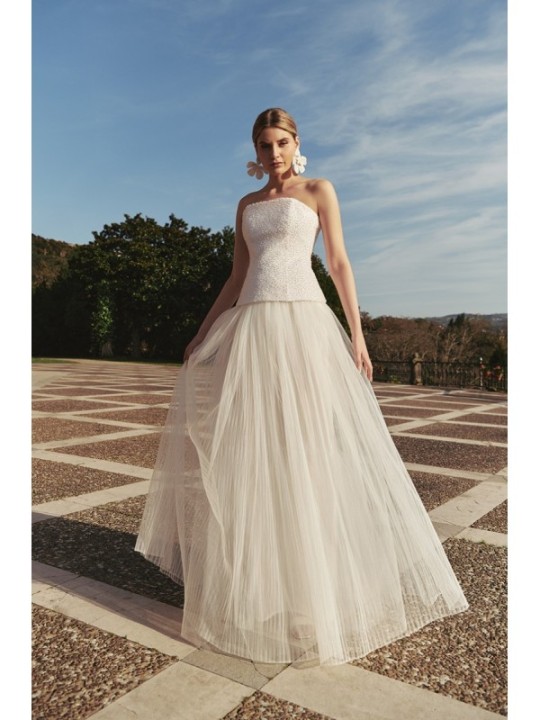 top largo corse con perlas para novia