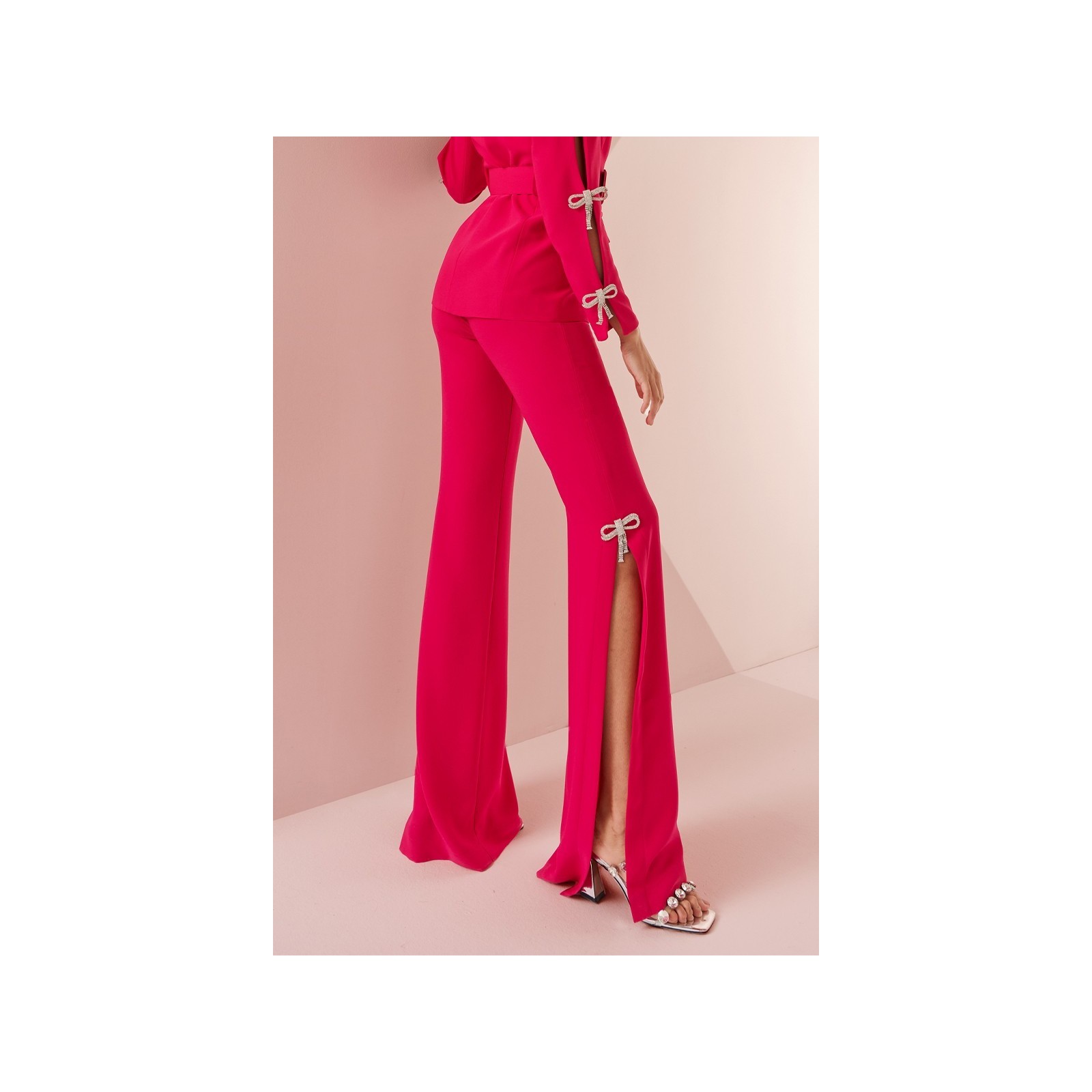 Pantalón Palazzo crepe rosa fucsia con lazo joya Helen