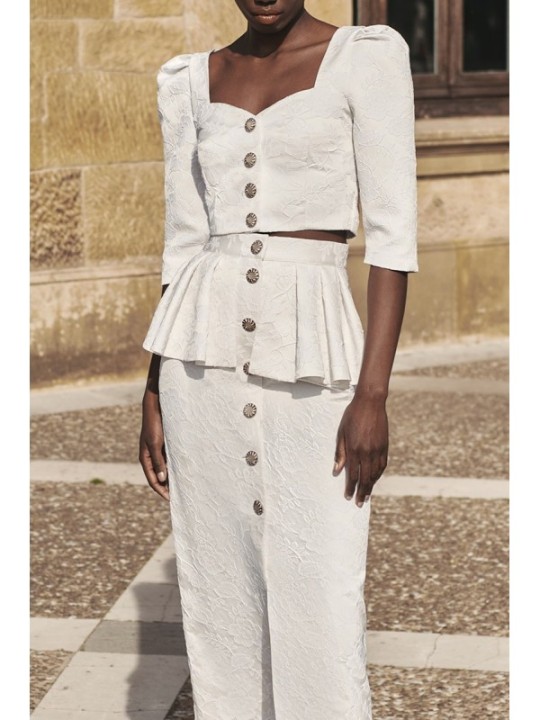 Top joya de jacquard brocado flores blanco escote corazon