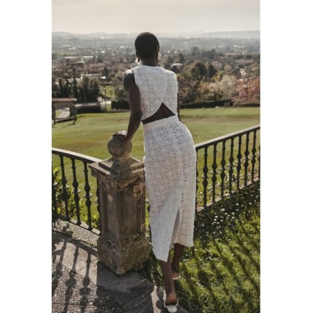 falda midi recta  de tul blanco dibujos relieve organza para novia