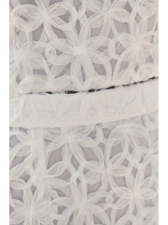 top cruzado en tul blanco y organza en relieve para novia