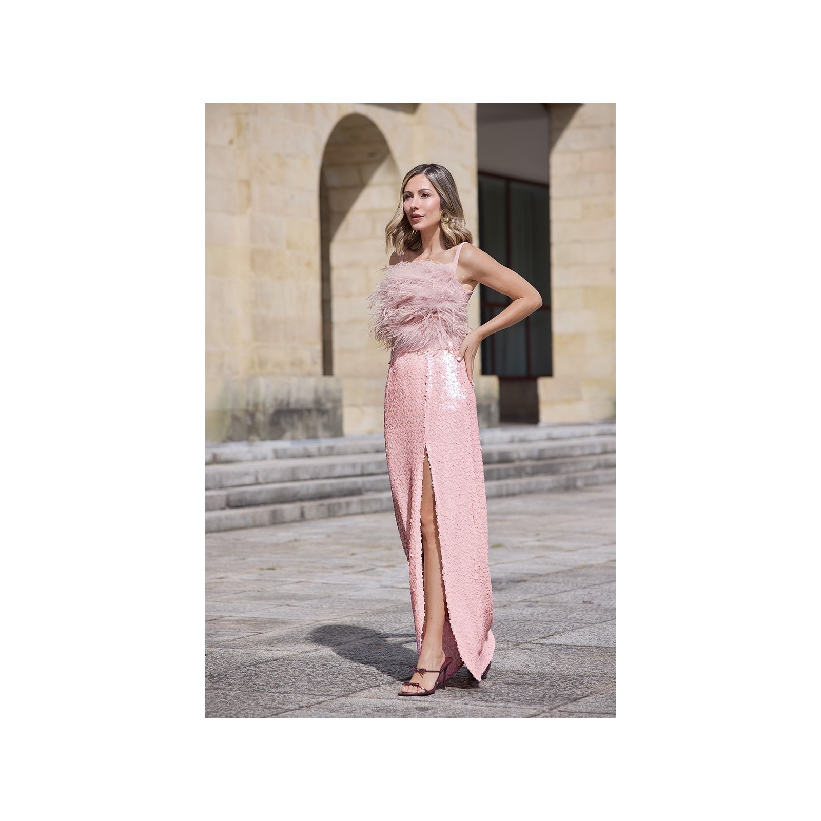 Top de plumas en rosa palo