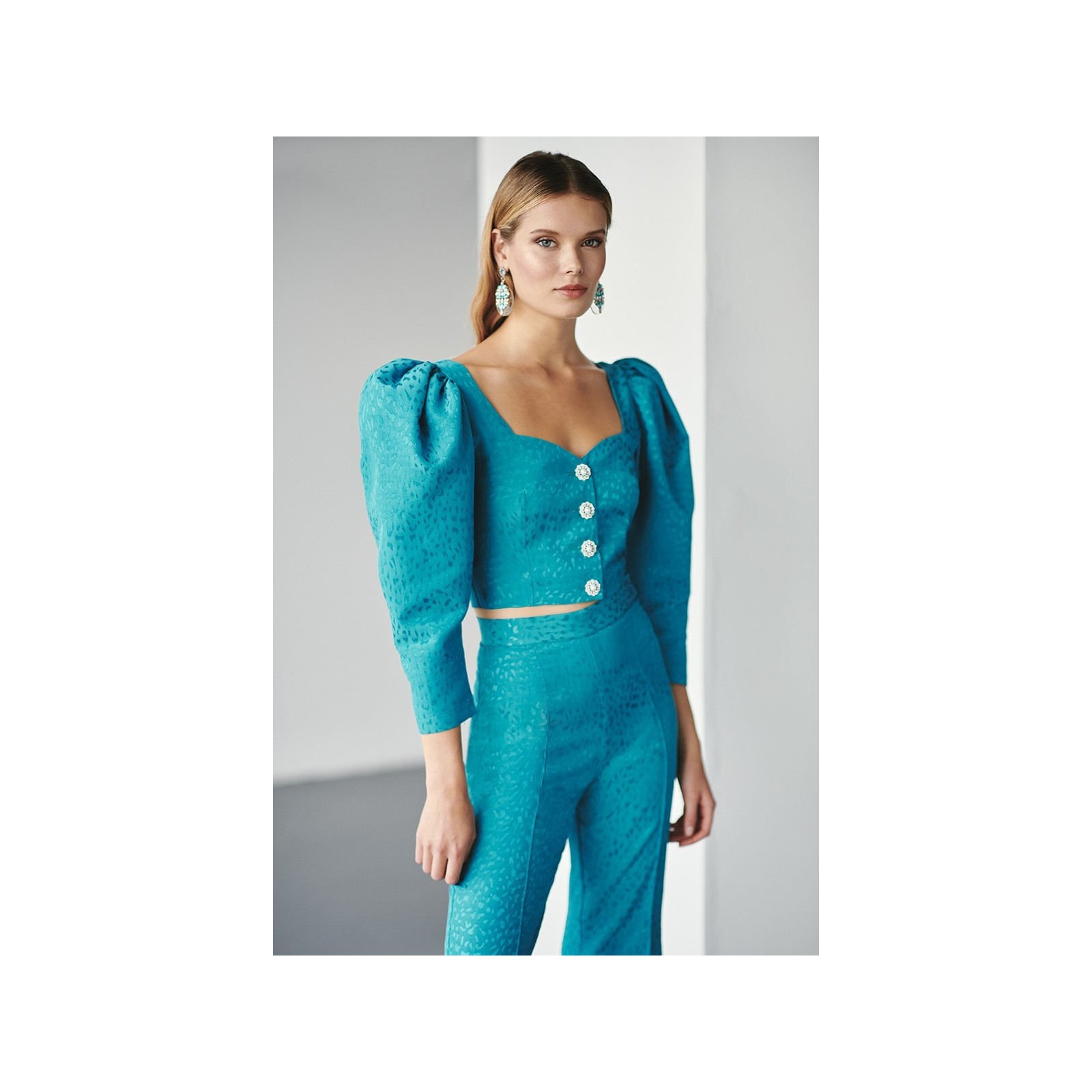 Conjunto de pantalon y top corto jacquard azul con escote corazon