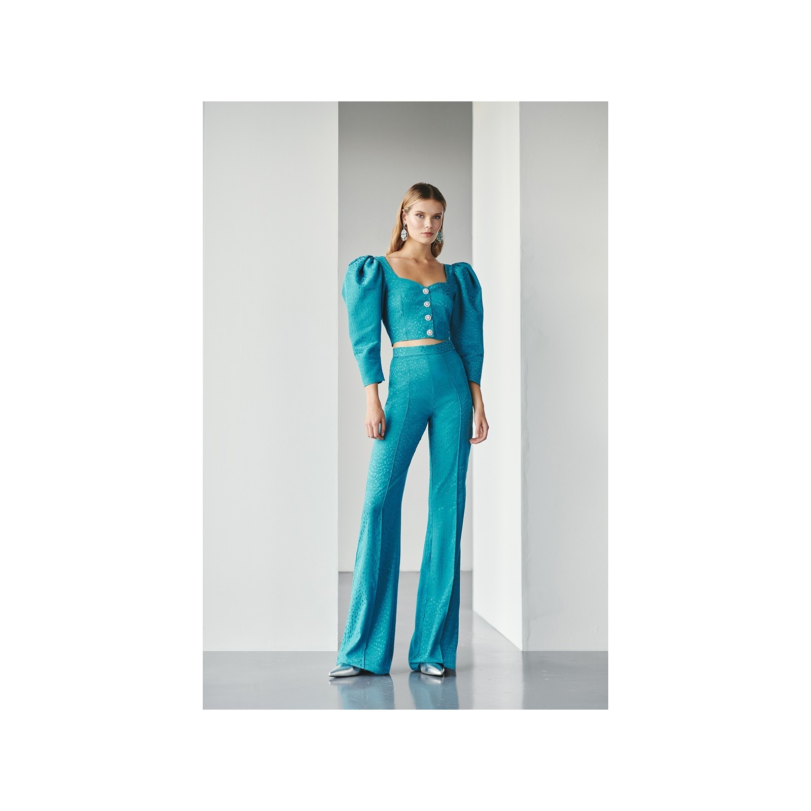 Conjunto de pantalon y top corto jacquard azul con escote corazon