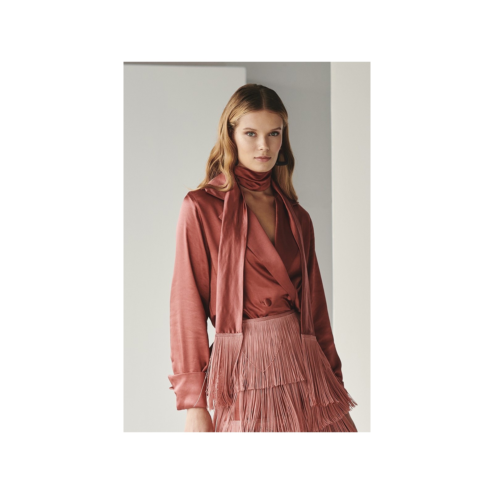 blusa esmoquin saten cobre boton forrado
