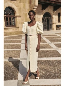 Top manga abullonada joya chanel blanco roto