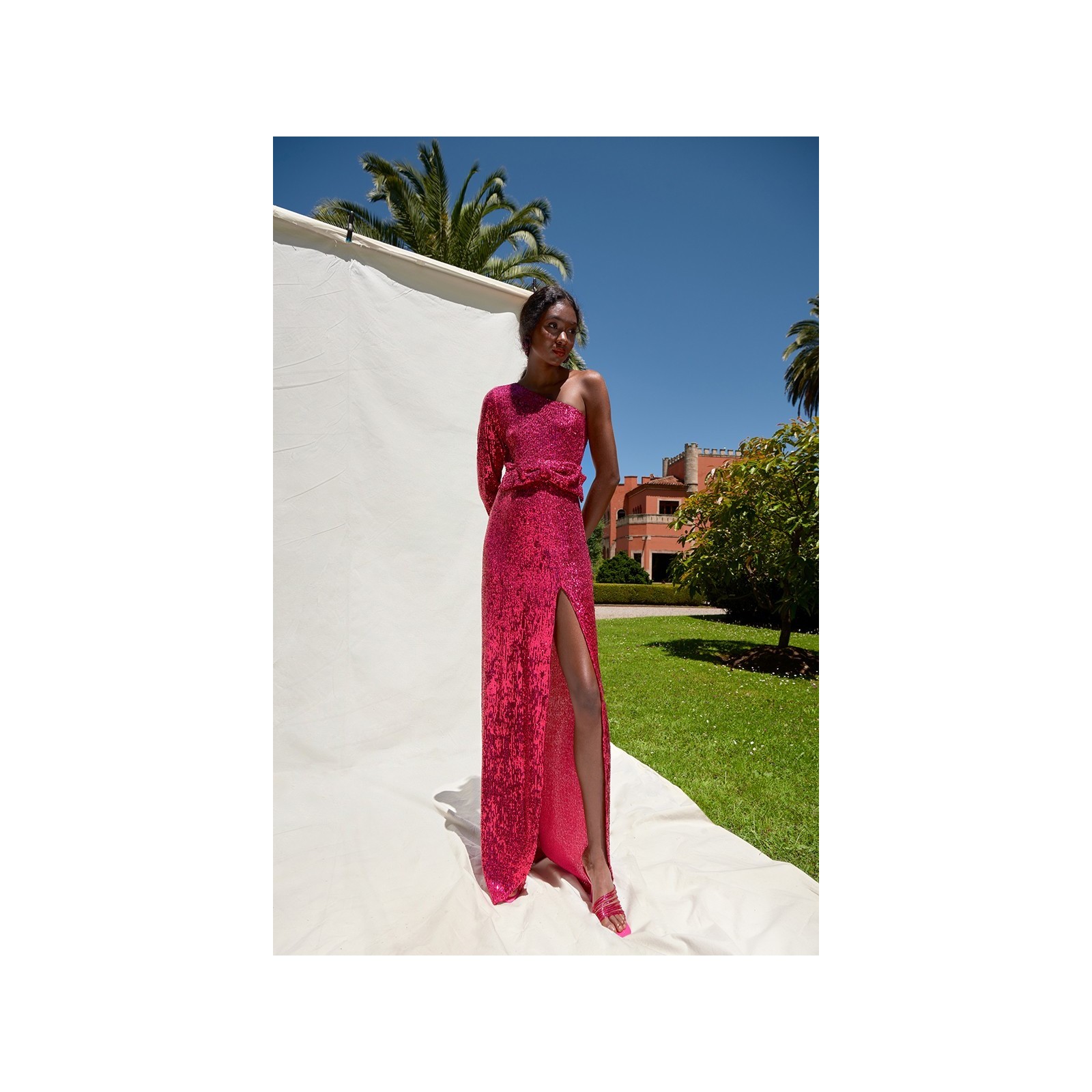 Vestido de fiesta asimetrico largo de lentejuelas rosa fucsia