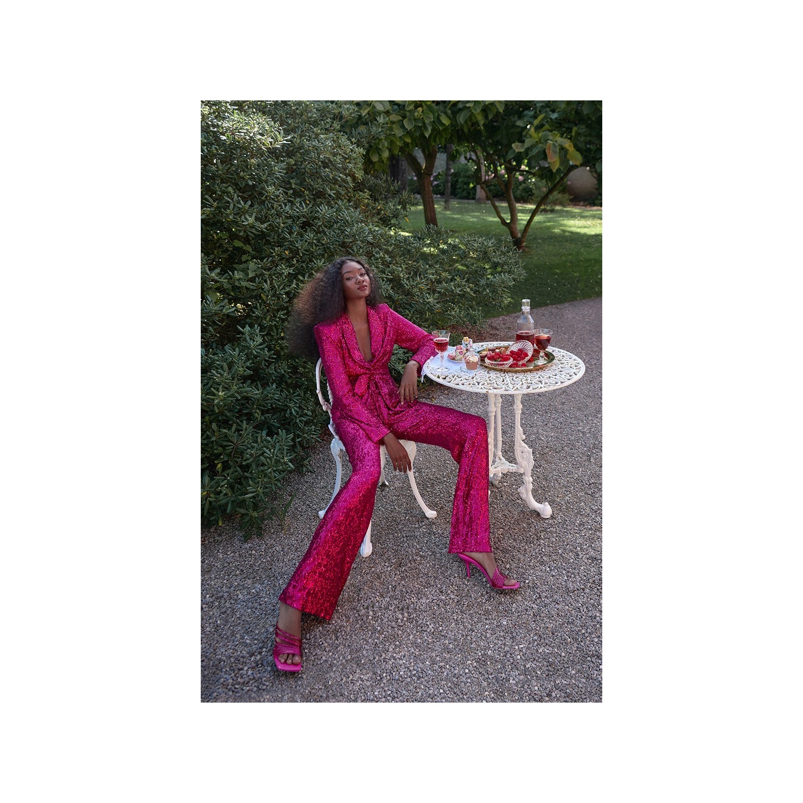 Traje chaqueta y pantalon de lentejuelas rosa palo