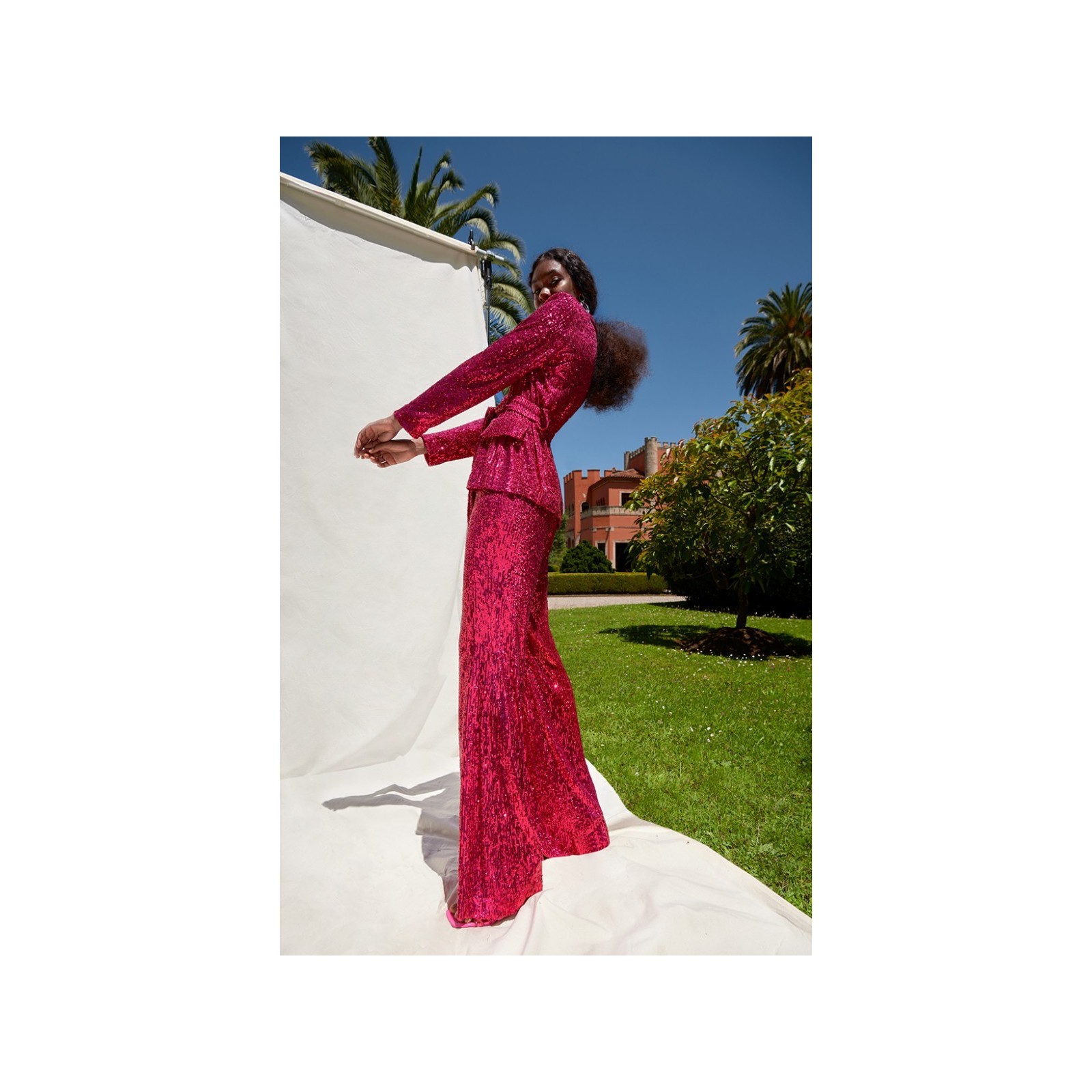 Traje chaqueta y pantalon de lentejuelas rosa palo