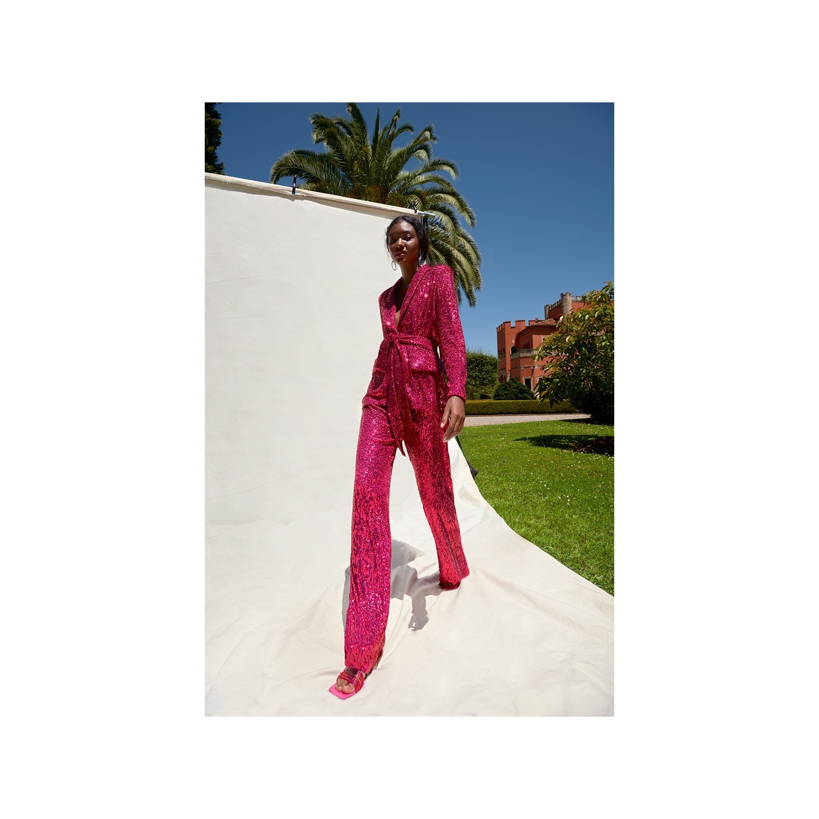 Traje chaqueta y pantalon de lentejuelas rosa palo