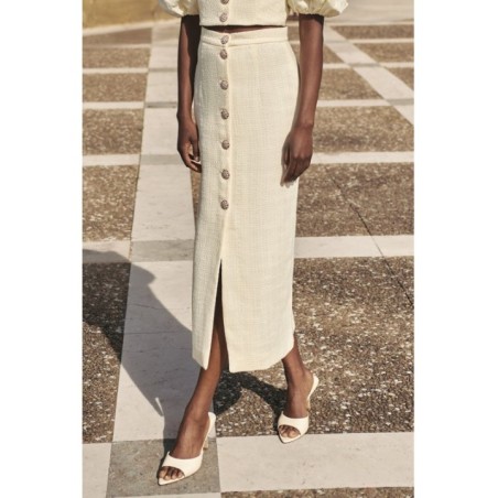 Falda recta joya en chanel blanco roto