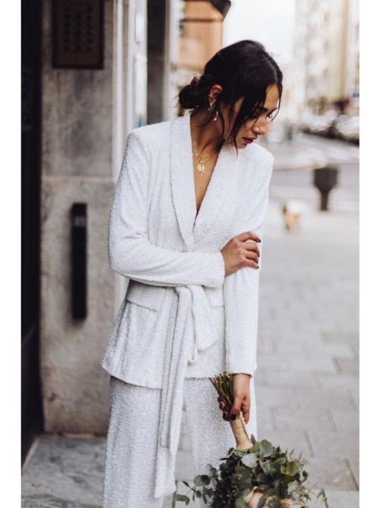 Traje chaqueta y pantalon de lentejuelas blanco para fiesta