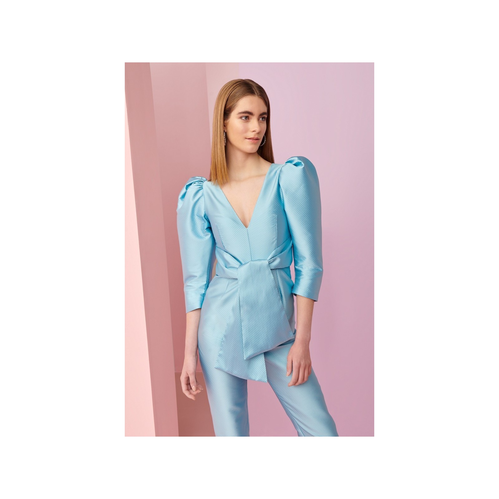 Mono de fiesta con manga abullonada y lazada en jacquard azul