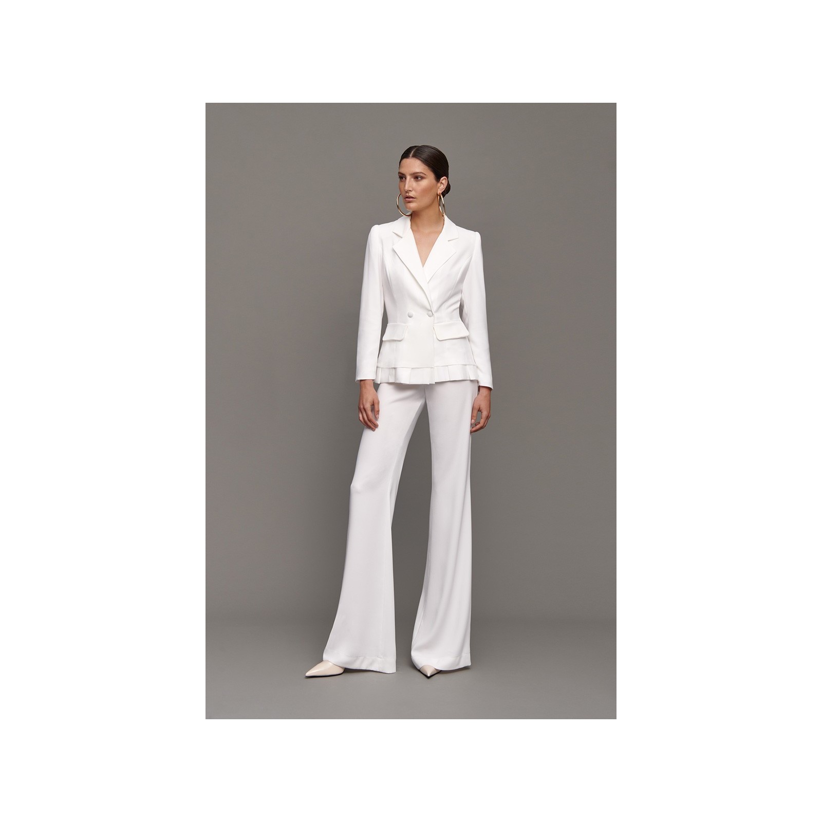 traje blanco dos piezas para novia boda civil o invitada fiesta
