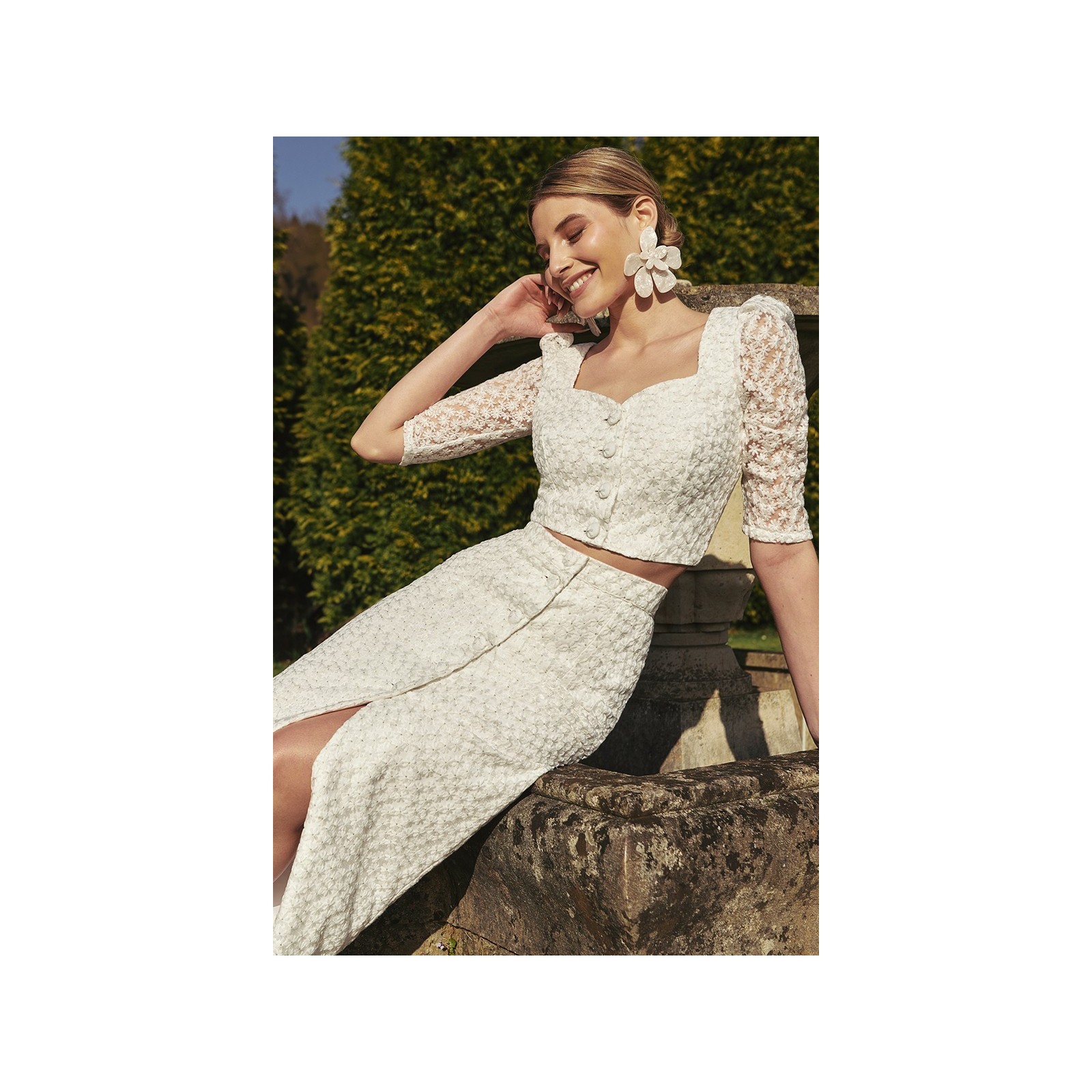 Top tul bordado flores blanco escote corazon