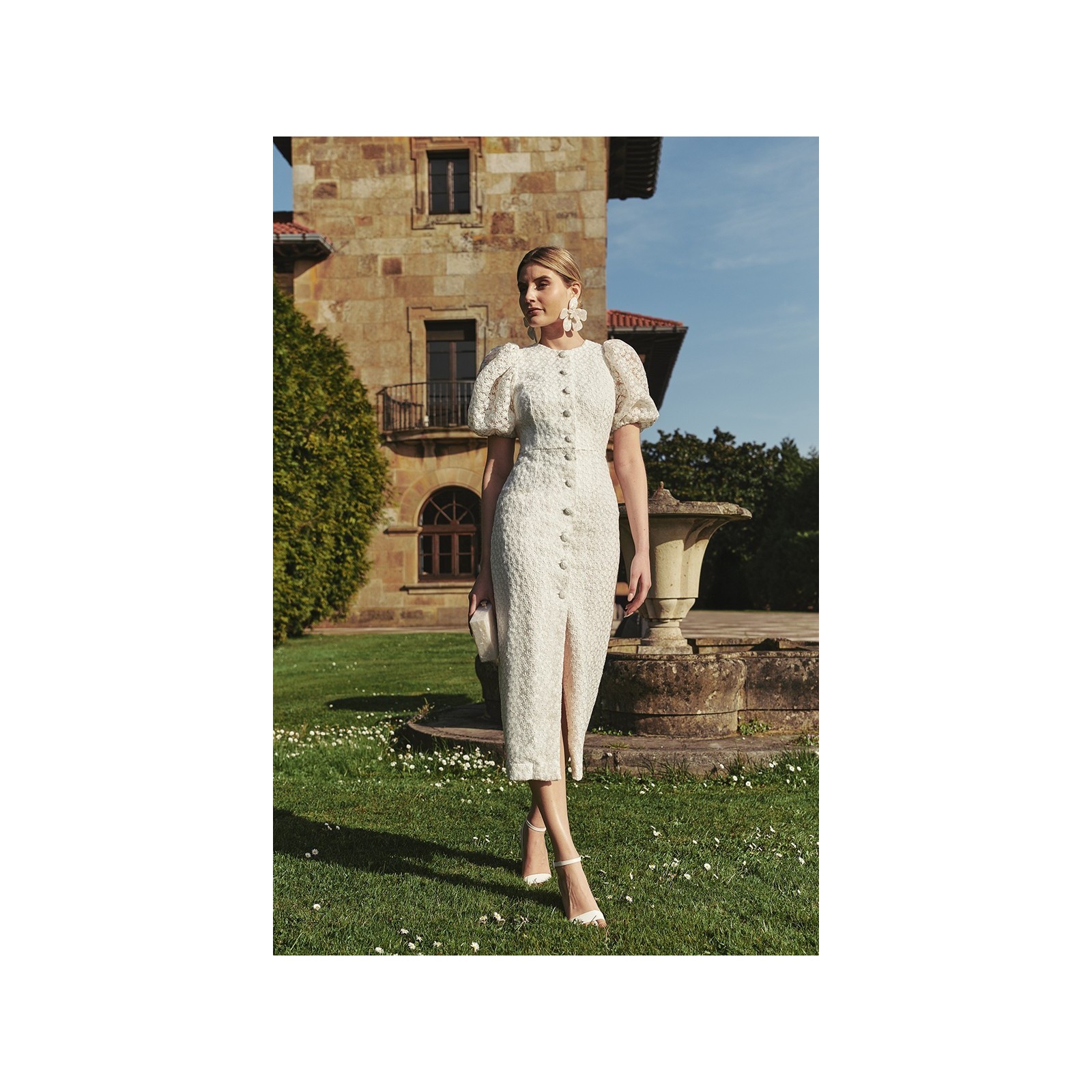 Vestido manga globo recto tul margaritas blanco