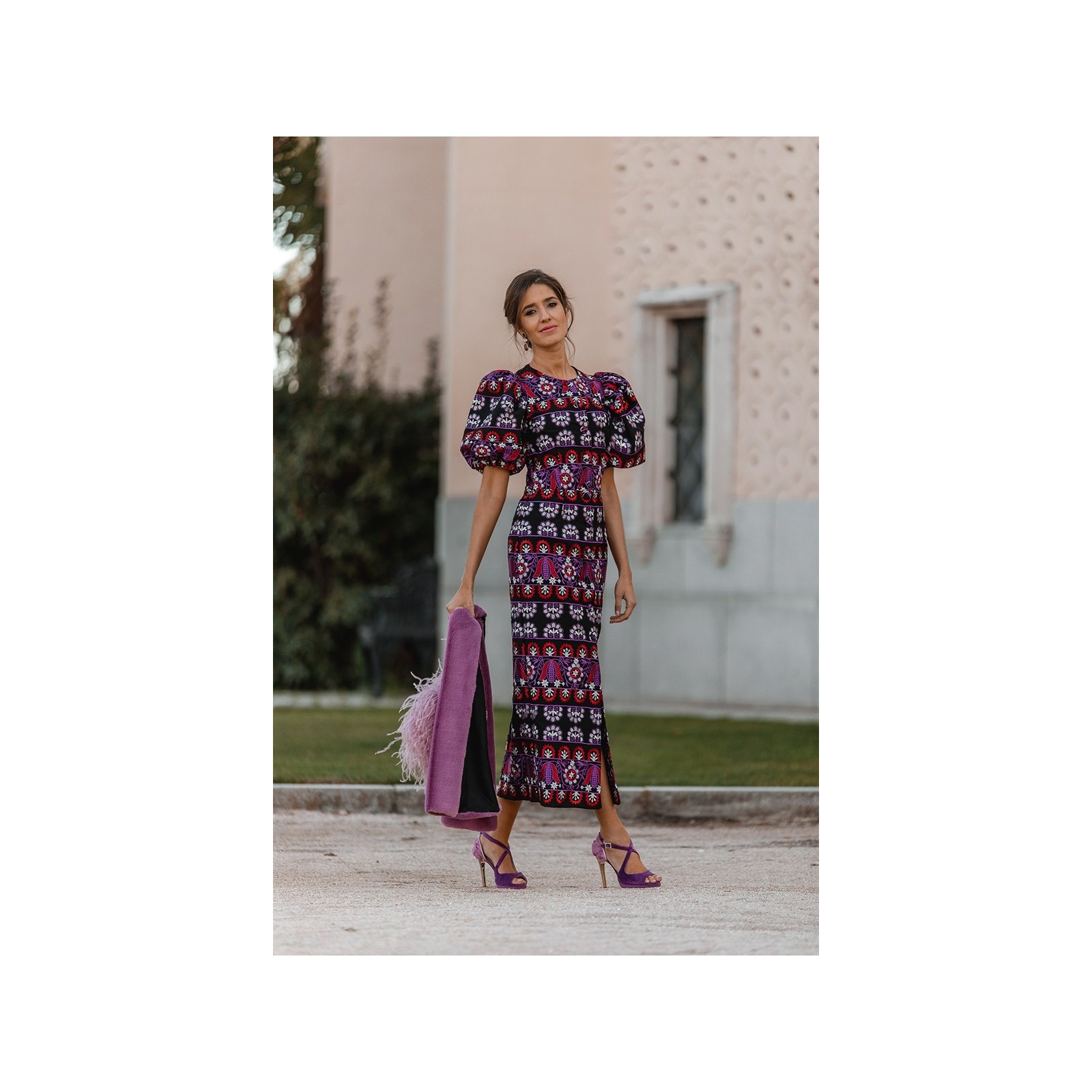 estola pelo lila  para invitadas boda invierno