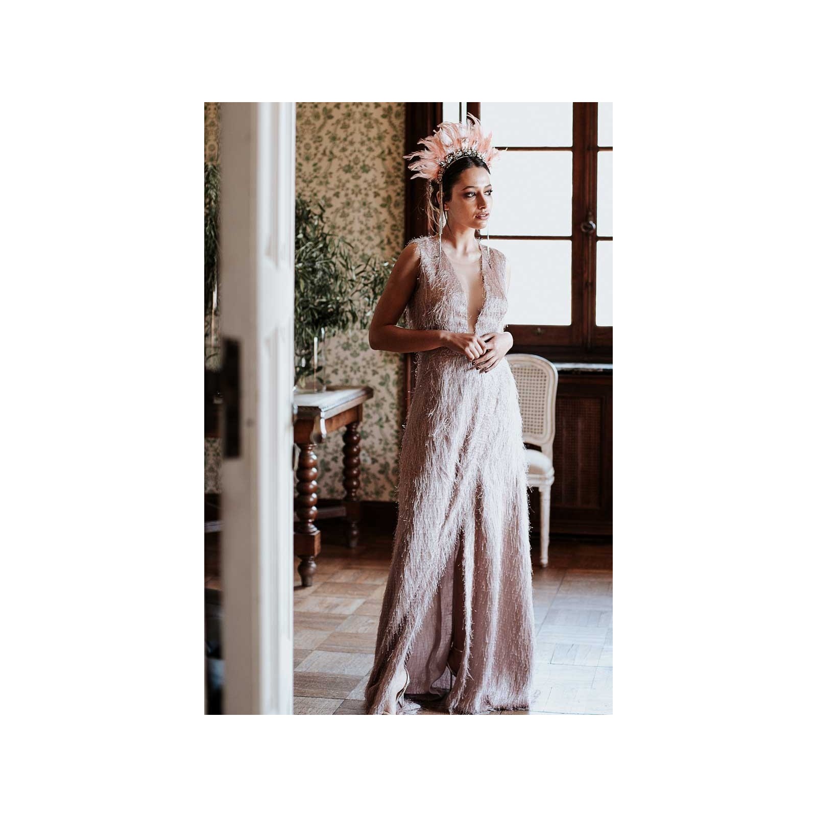 diadema plumas engarces brillantes by lola sevares