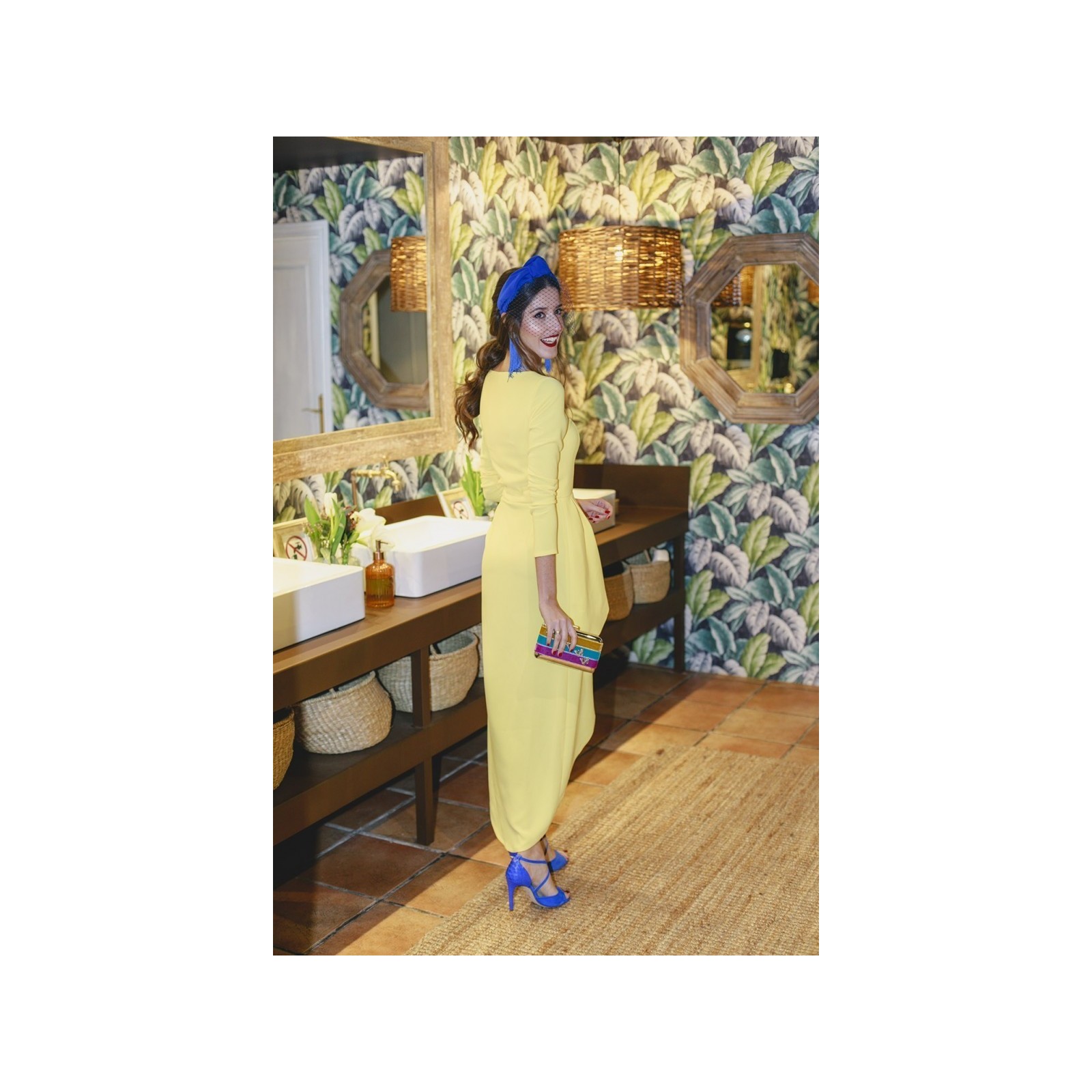 Vestido Midi Amarillo  Peplum Adrienne