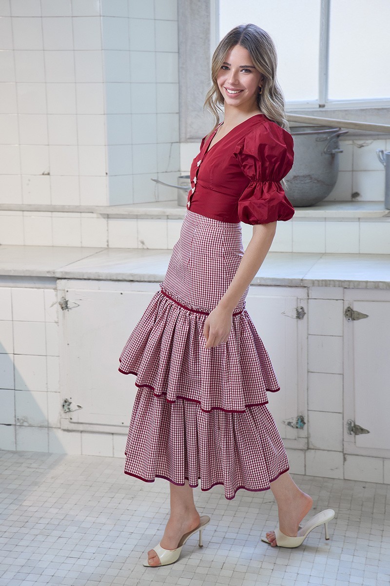 Falda midi cuadro vichy volantes blanco y burdeos