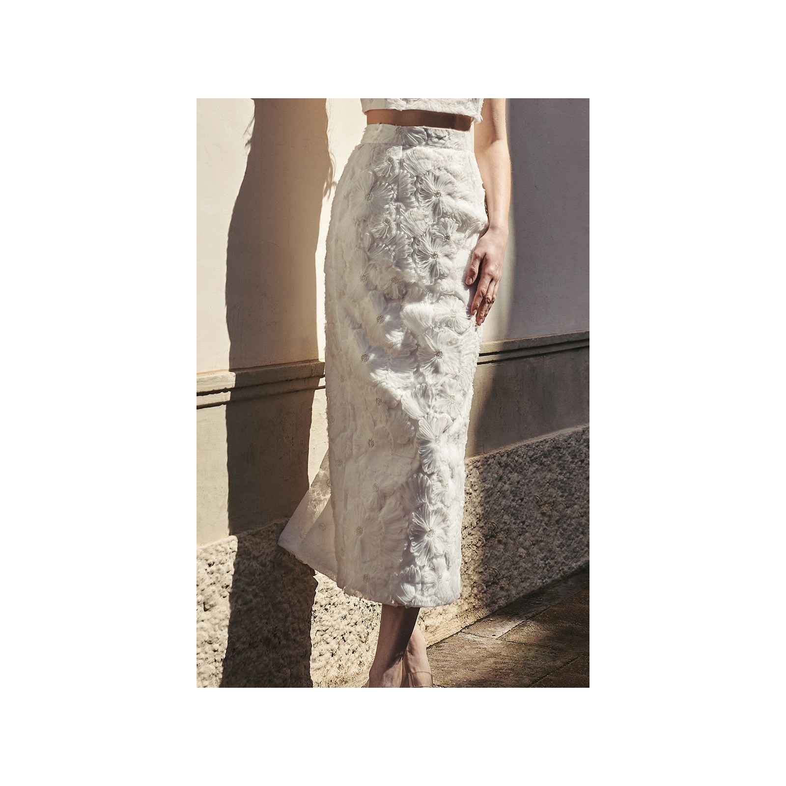 conjunto falda y top corto tul bordado de flores